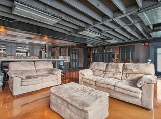157 W 29th St, Holland, MI 49423