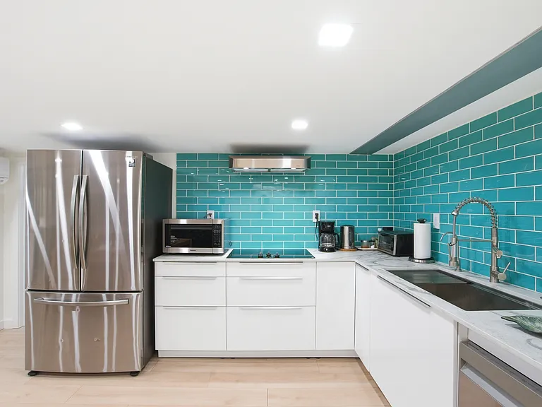 4400 Q St NW — Photo 28