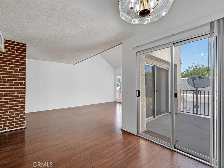 20155 Keswick St #211 — Photo 5