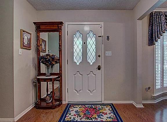 4th image of 2110 Fawkes Ln