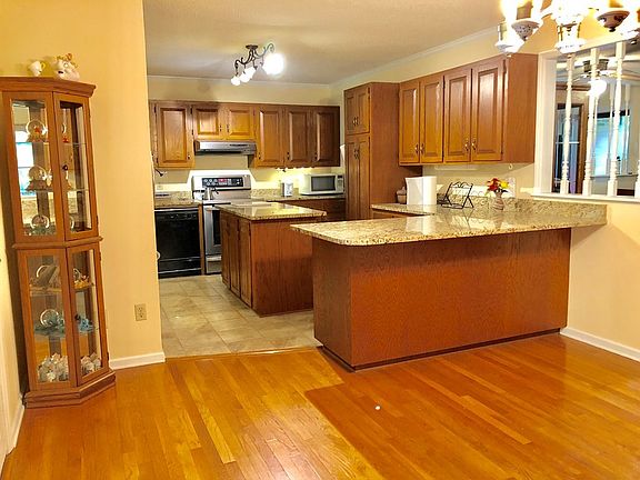Kitchen/Dining