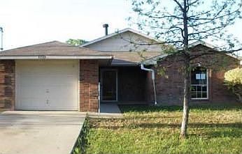1st image of 9735 Royce Dr