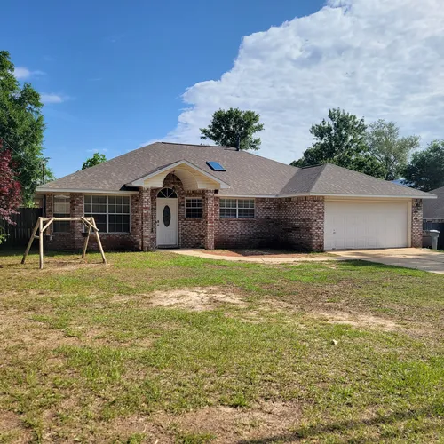 3026 E Kingsfield Rd Photo 1