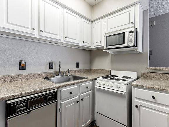 4th image of 1704 Baird Farm Cir APT 4305