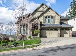 9740 SE Nicholas Dr, Happy Valley, OR 97086