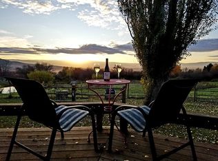 61210 Love Rd, Cove, OR 97824