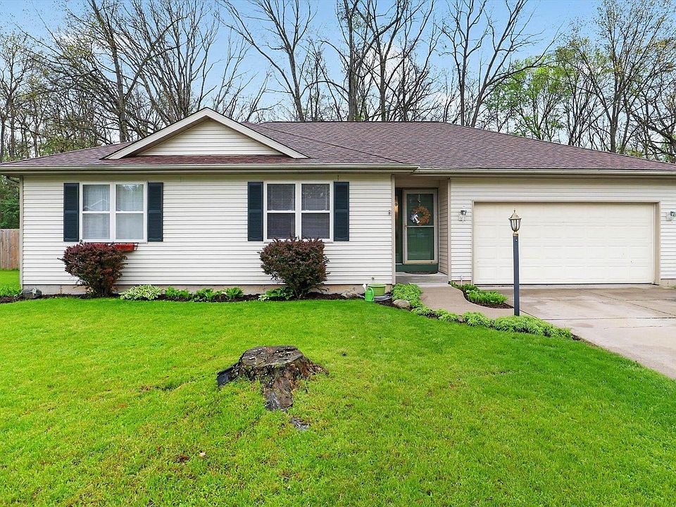 1st image of 10106 Ashwood Forest Dr