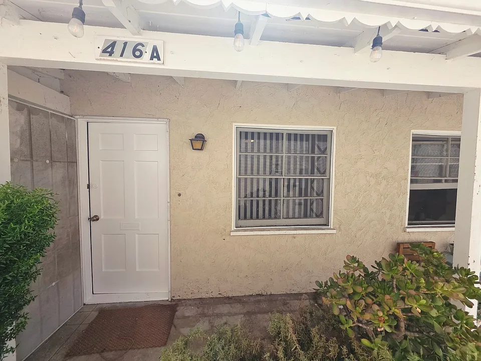 416 Fischer St.