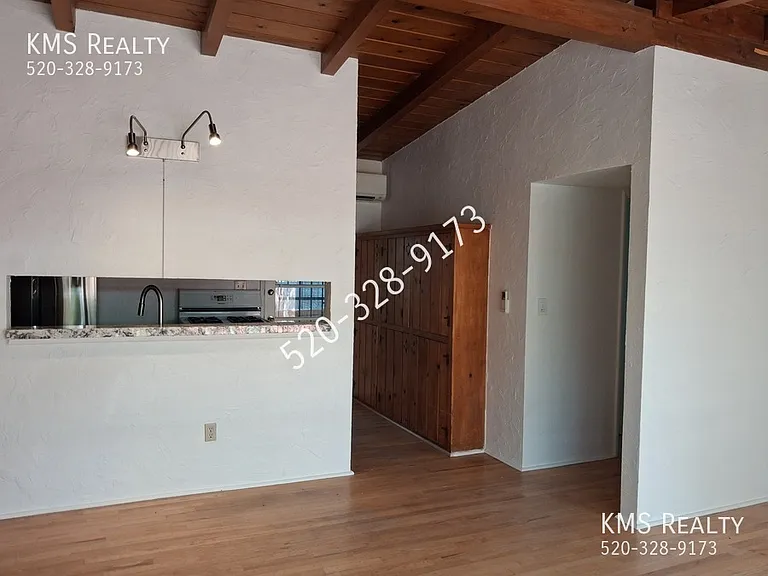 2431 E 2nd St — Photo 8