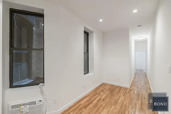 Rented by Bond New York | media 3