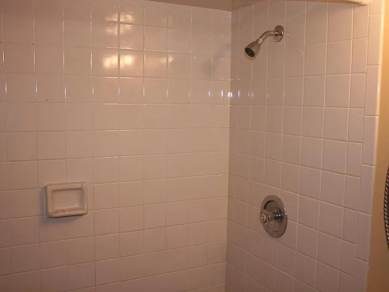 15335 SW 43rd Avenue Rd — Photo 2