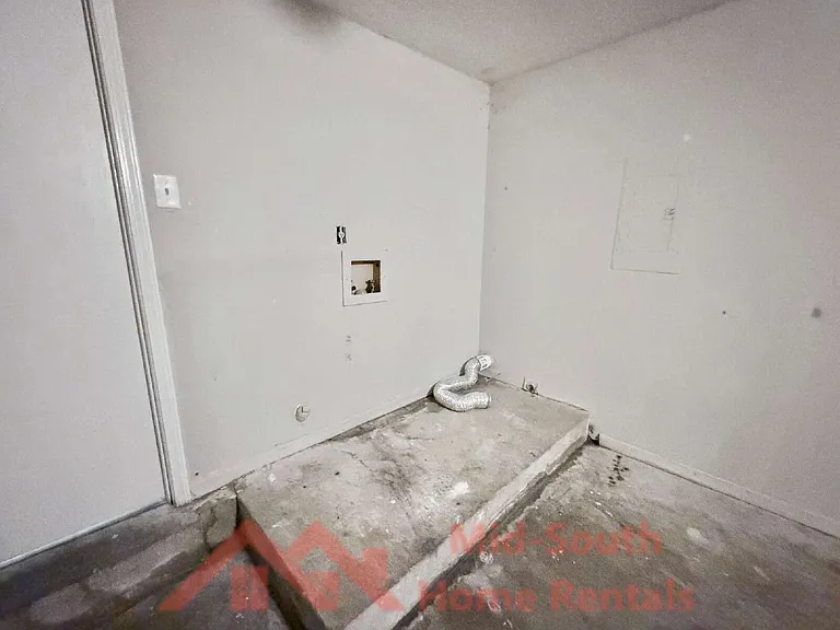 3809 Dante Ave — Photo 20