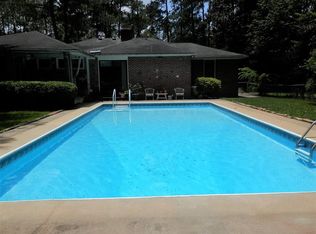 102 Circle Dr, Thomasville, GA 31792