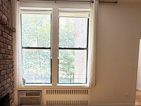 3rd image of 349 W 71st St APT 2