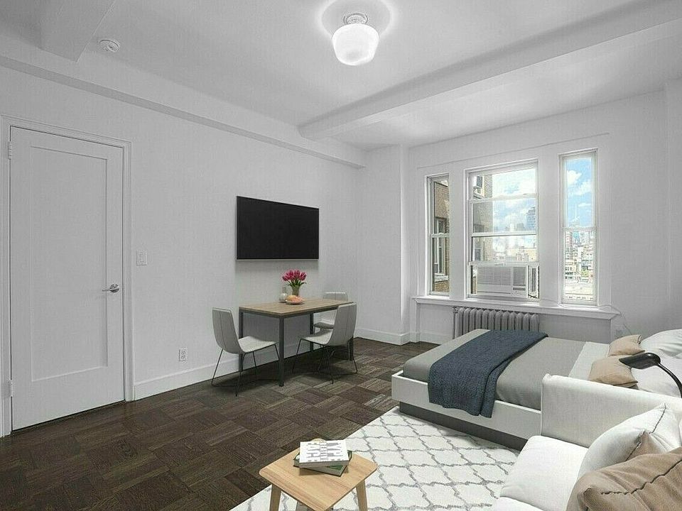 1st image of 24 5th Ave APT 1026