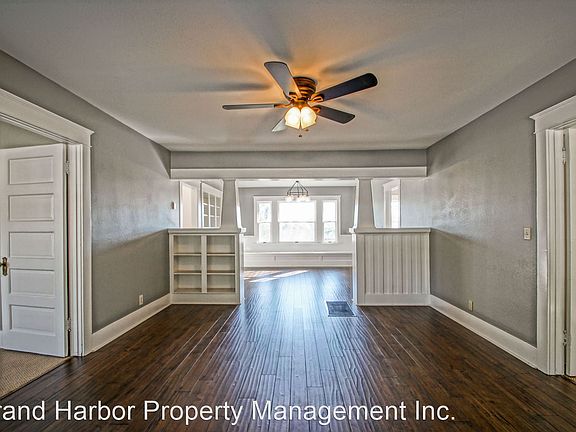3rd image of 831 N Lucia Ave