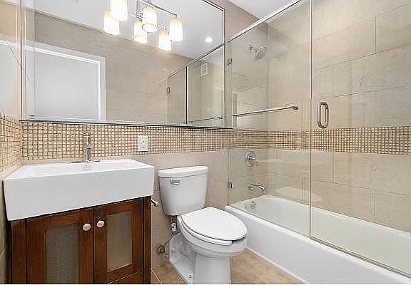 4th image of 488 7th Ave #8T