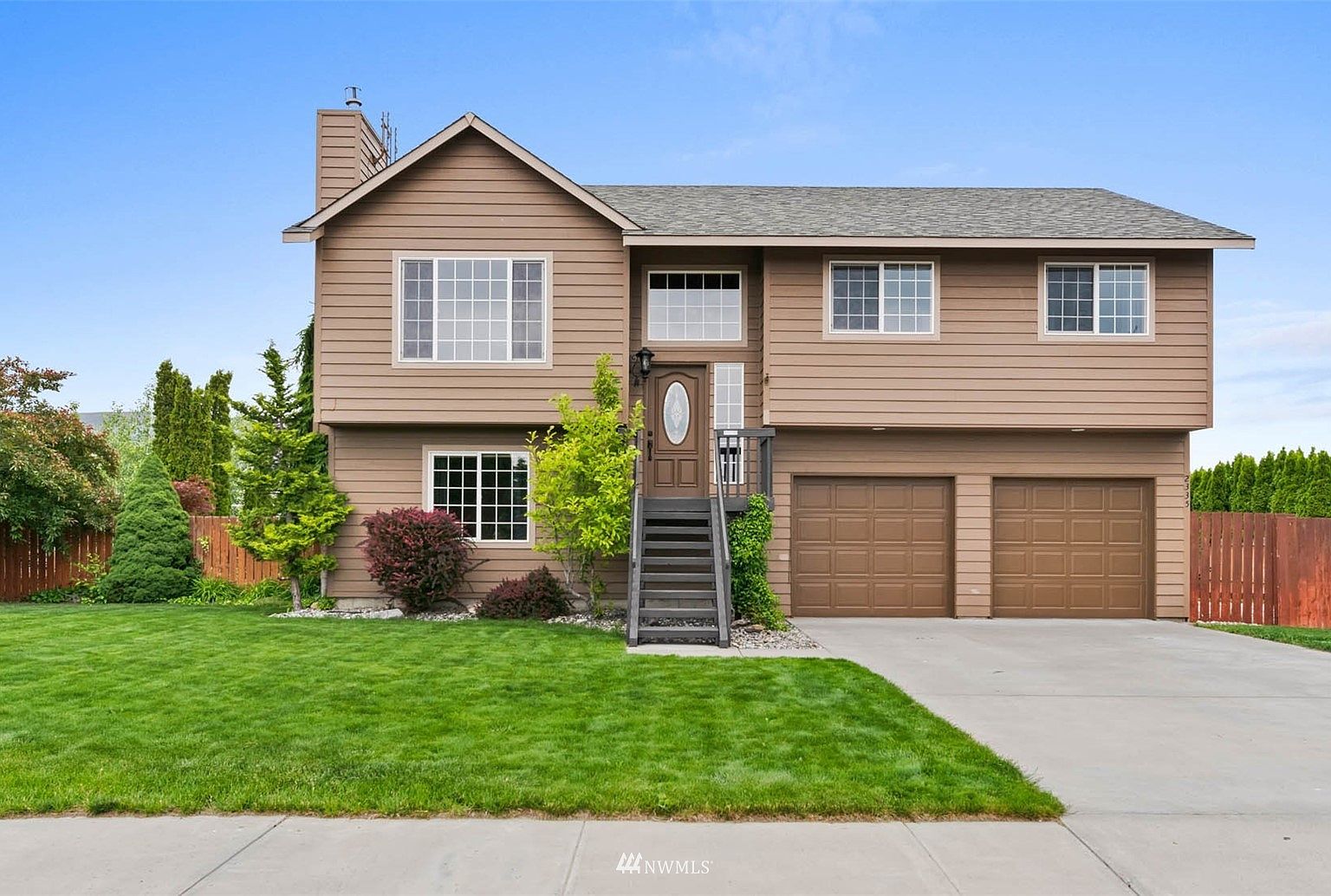 2335 Canyon Hills Drive, East Wenatchee, WA 98802 | Zillow