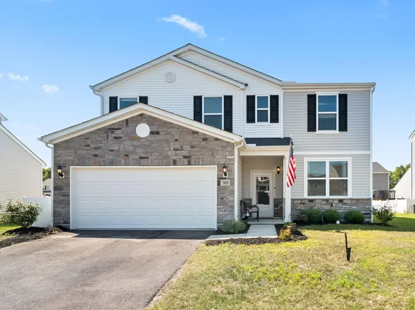 303 Honeysuckle St, Ashville, OH 43103