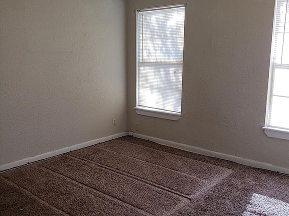 4th image of 2902 Tillie Dr