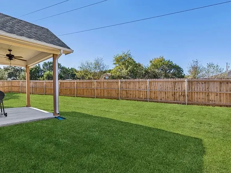 2500 Houston Dr — Photo 9