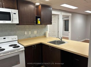 594 Barton St E #4, Hamilton, ON L8L 2Z7