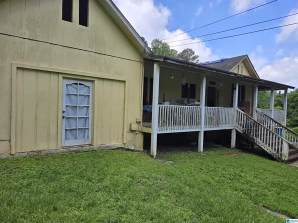 2412 Fluker Dr, Bessemer, AL 35022