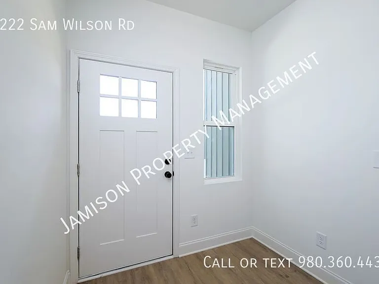 3222 Sam Wilson Rd — Photo 2
