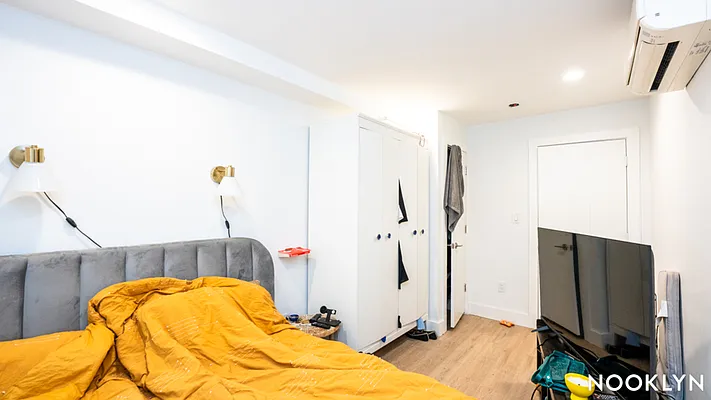 Rented by Nooklyn NYC LLC | media 15