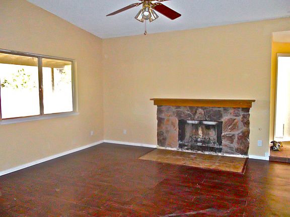 5th image of 6928 Cherry Grove Ave