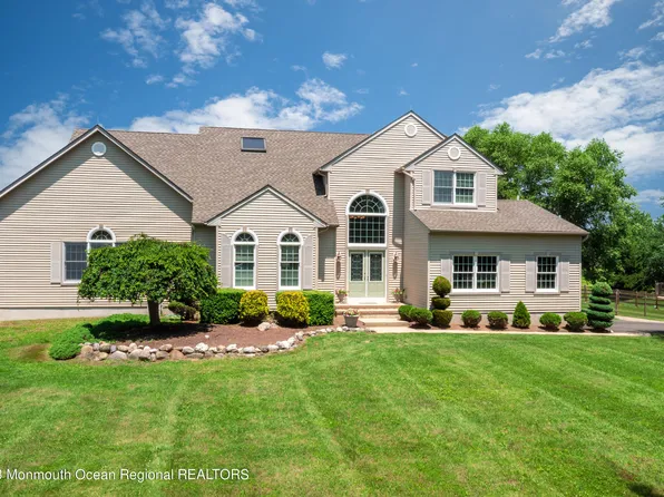 98 E Branch Road, Allentown, NJ 08501