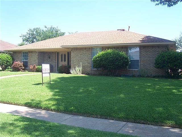 1st image of 2517 Downing Dr