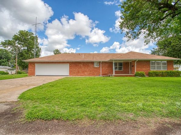 Watonga Real Estate - Watonga OK Homes For Sale | Zillow