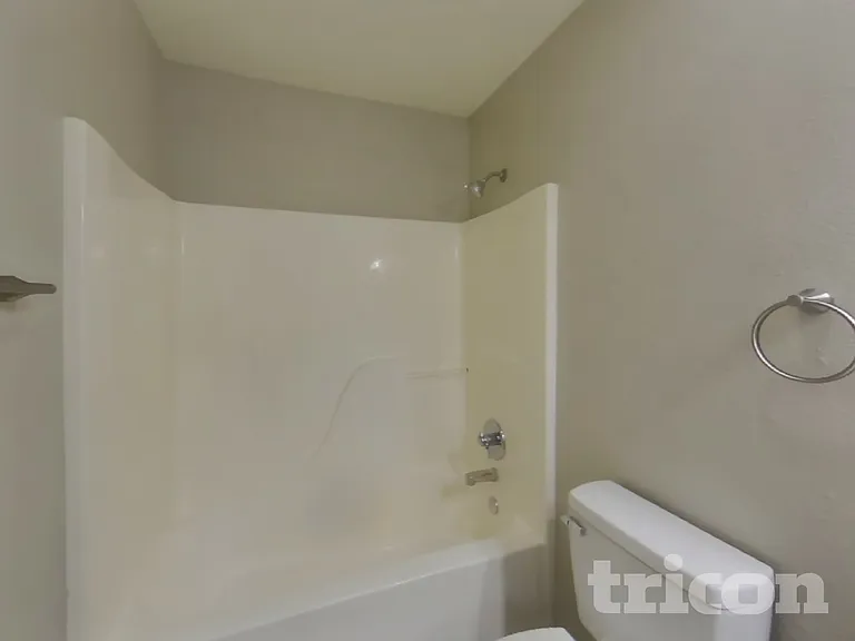 7260 Kidwell Dr — Photo 16