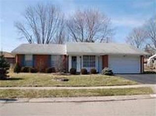 1033 Warburton Dr, Dayton, OH 45426