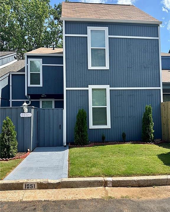 1st image of 1051 Mariners Ct