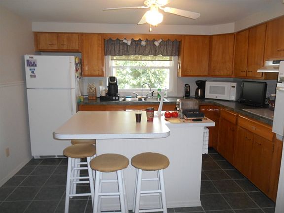 5th image of 175 Jefferson Ave