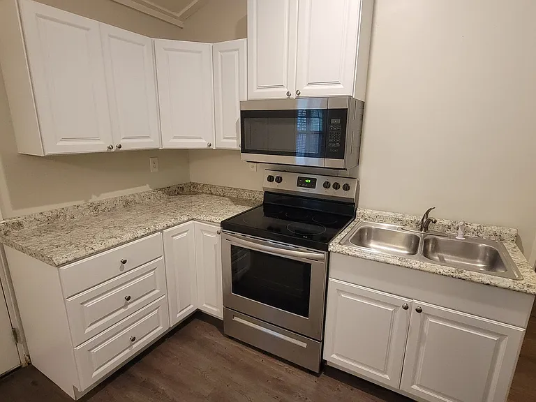 E. North Street, 3008 — Photo 9