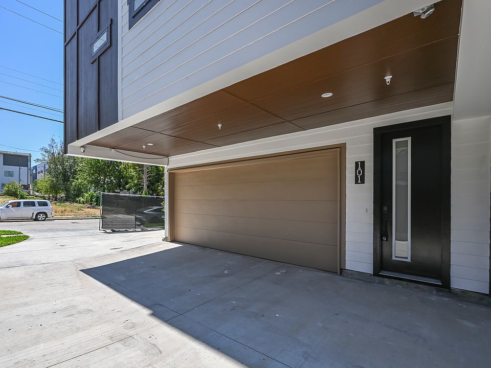 1st image of 2247 Mail Ave #101
