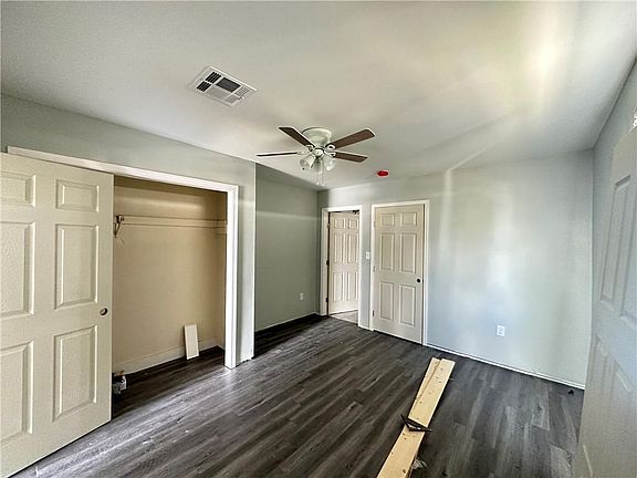 3rd image of 624-628 Gardere Dr