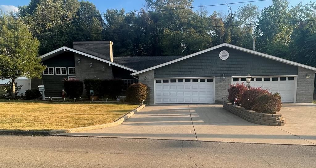 Real estate listing image