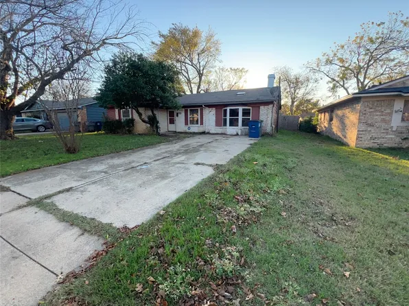 2421 Suffolk Ln, Lancaster, TX 75134