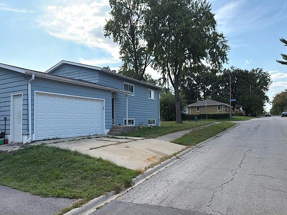 5th image of 1924 Cora St