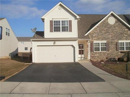 1st image of 871 Graystone Cir