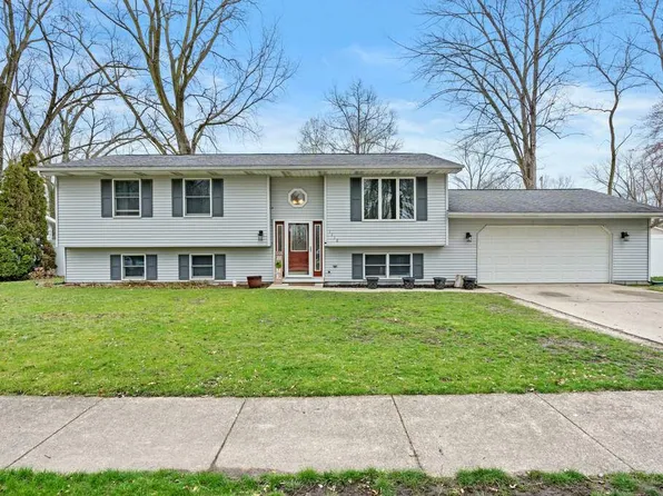 1110 S Carroll Ave, Michigan City, IN 46360