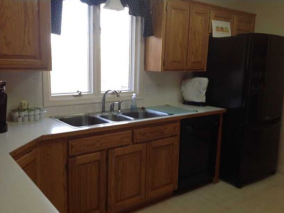 2nd image of 3 Sidlaw Hills Dr