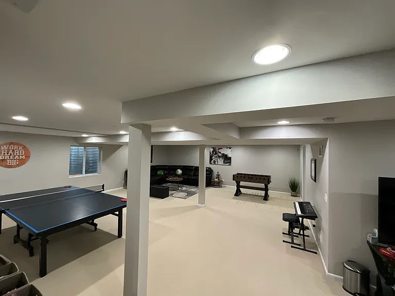 2069 Inverness Dr — Photo 21