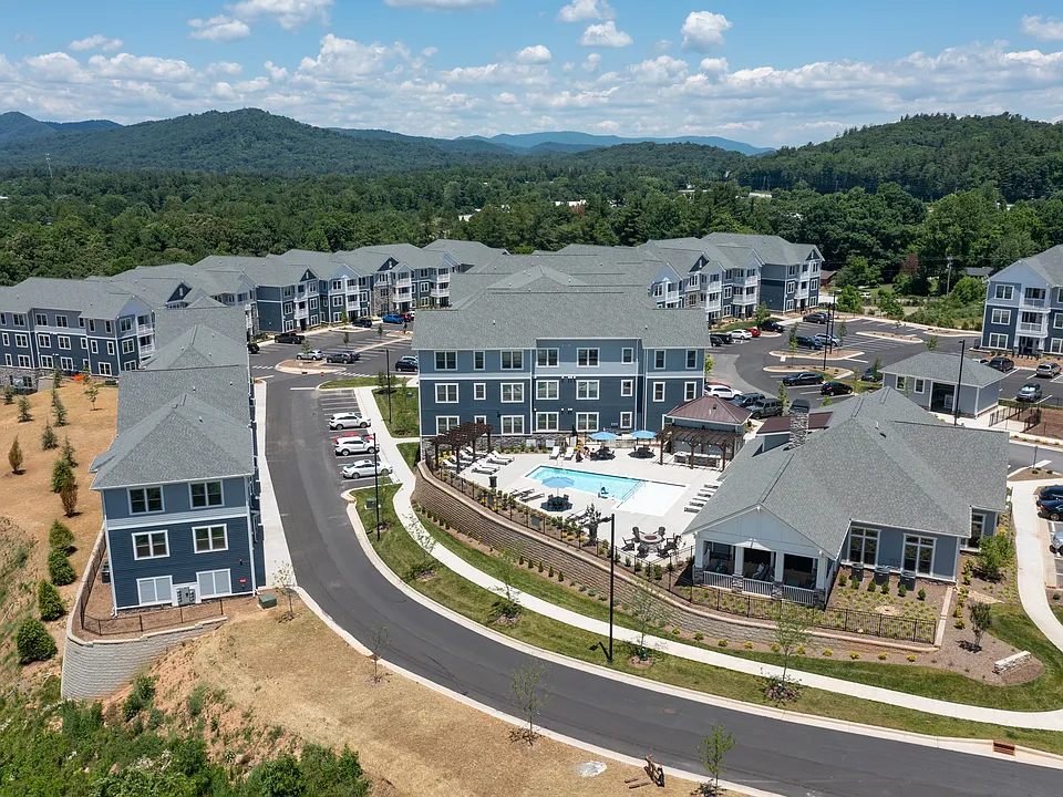 Burton Hills