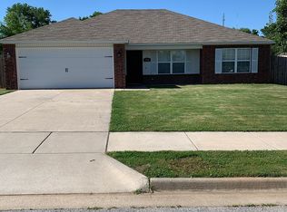 3766 Sanday Ave, Springdale, AR 72764