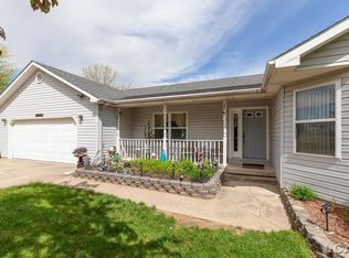 12527 Hogan Rd, Clinton, MI 49236